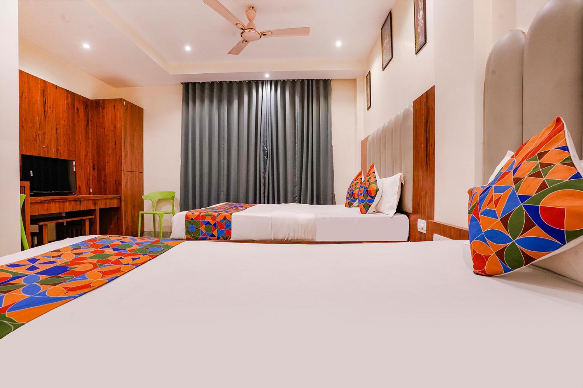 Fabexpress Utsav Residency - Nr Panvel Hotel Jamb Bagian luar foto