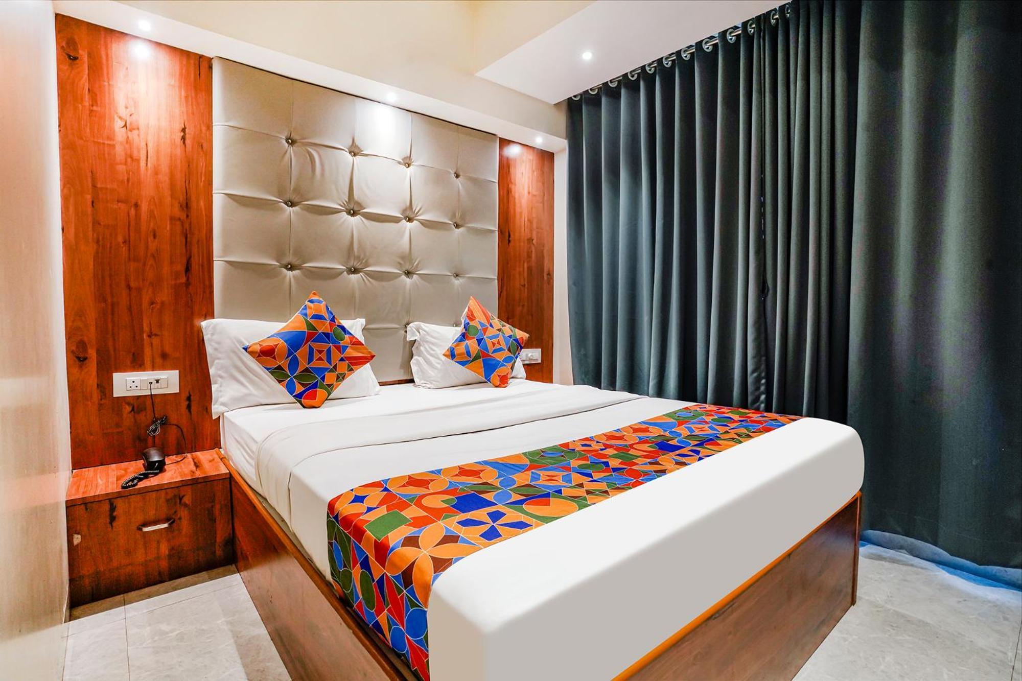 Fabexpress Utsav Residency - Nr Panvel Hotel Jamb Bagian luar foto
